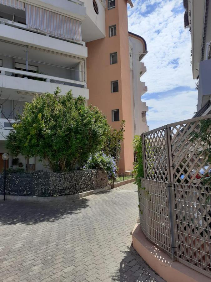 Alghero Lido Monolocale Apartamento Exterior foto